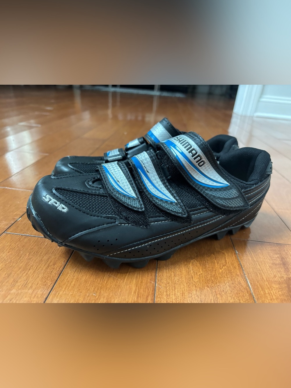 Shimano SH-WM51 Women’s Size 9 Mountain Biking Cycling Shoes MTB Indoor